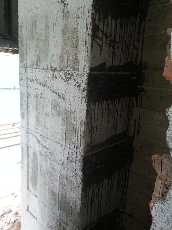 建筑结构加固柱加固施工现场图